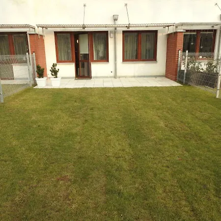 Apartment Z Ogrodem Wisniowy Sad Kolobrzeg