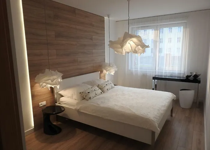 Apartment Z Ogrodem Wisniowy Sad *